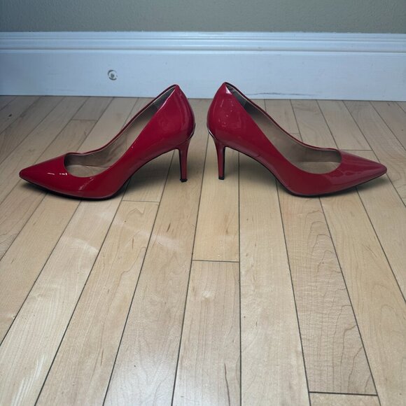 CALVIN KLEIN Red Patent Gayle Pumps Heels Pointed Toe Size 9 - Picture 5 of 12